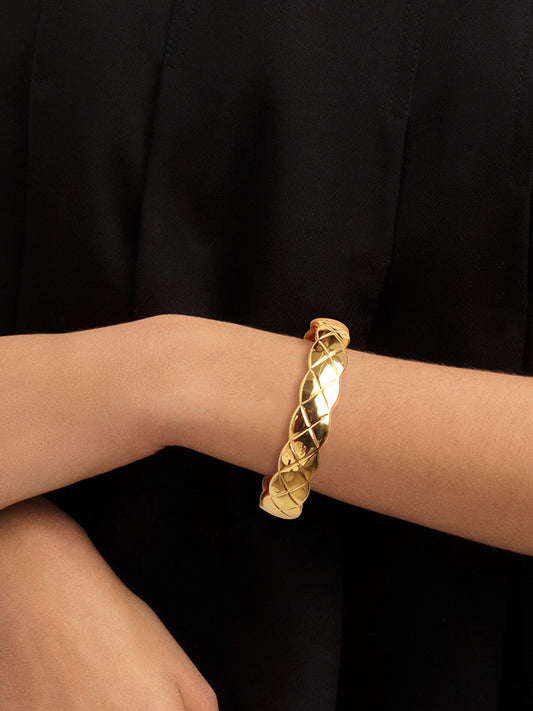 Checkered Loop Bracelet